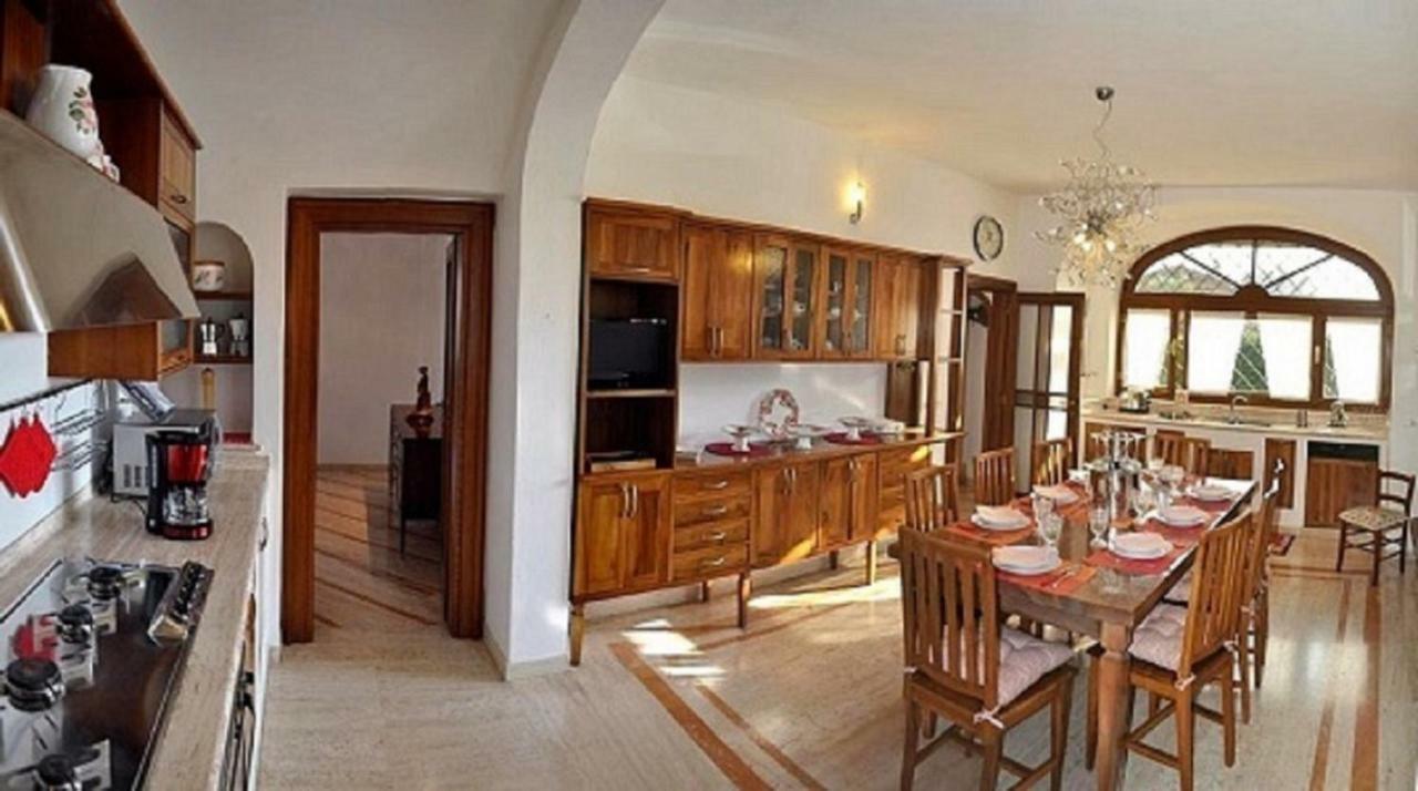 Villa Beatrice Lonato Exteriér fotografie